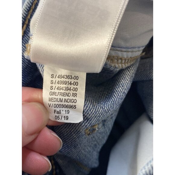 Gap Women's Girlfriend Mid Rise Skinny Jeans Size 27 4R Medium Wash Distressed - Picture 10 of 10